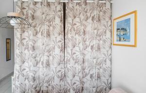 Nice Apartment In Perros-Guirec