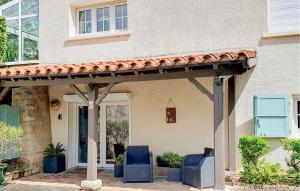 Maisons de vacances 2 Bedroom Cozy Home In Tabre : photos des chambres