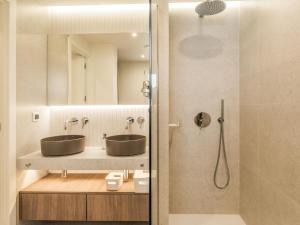 Casa Tucan Javea - Luxury House with Large Pool, 10 min walk to Arenal Beach