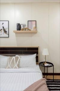 GM7 - Private House Downtown 2mins walk to metro