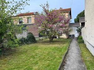 Villas ZACH & SPA - Maison jardin a 20 min de Paris & Aeroport CDG : Villa 1 Chambre