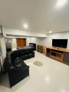Cozy Apartment at Chaweng Hill