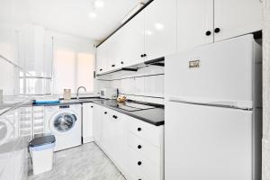 Espanhouse Martina First line sea view apartment with pool