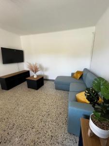 Charmant appartement rénové, à 15 mn dAvignon et de son festival