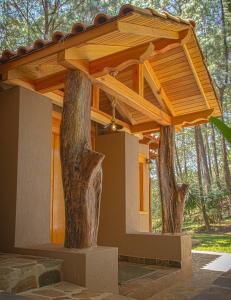 Chateaux de mi Sierra Encantada - Cabaña privada y acogedora de 3 habitaciones en Mazamitla, Jal para 10-13 Personas