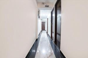 FabHotel Occazia Paradise