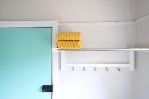 Beaumaris Lovely House - Bayside Holiday Rental - Entire 3 BR 1 Spa Bath 1 min to Golf Clubs