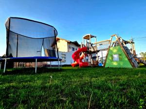 Agropensiunea Livada lui Cezar și Rares