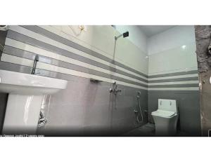 NEW Sanaika Hotel & Resturant Sitapur