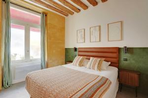 Spacious apartment - 4BR-10P - Place des Vosges