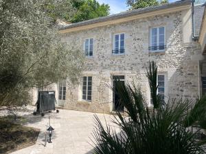 Maisons d'hotes Domaine Spa Perret-Au Calme-Chateau ArtDeco MasterSuite B&B et-ou Gite de Charme-A3Mn Giverny-Jardins Monet-Le Vexin-Piscine Ete-Parc 3Ha-Aire Enfants-PingPong-Options Diner-Billard-Massage-Yoga-Coaching-Fitness-Sauna-Hammam-Promo 2Nuits 1HJacuzzi Offerte : photos des chambres