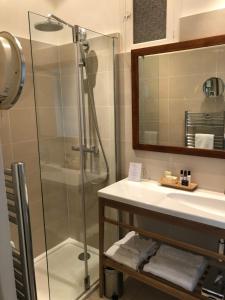 Hotels Domaine de la Tortiniere : Elegance Double Room Pavillon