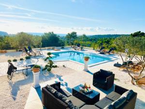 Traumhaftes Apartment mit Pool in Rogoznica