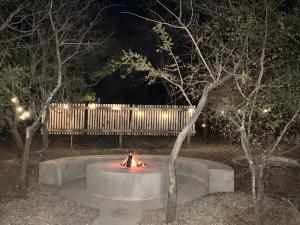 Chui House A Bush Retreat with Pool and AC Near Kruger Gate