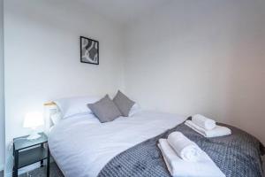 Caversham Home-from-Home with Free OR Parking & Garden