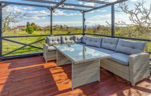 Beautiful Home In Marcana With Wifi