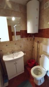 Double Peach Apartment