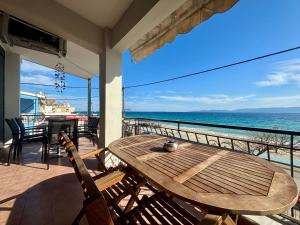 Aris Beachfront Residence by Horizon Homes