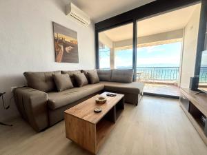 Aris Beachfront Residence by Horizon Homes