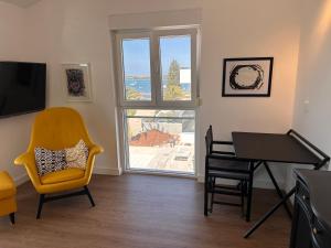 Apartment Nelly Gold