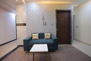 Royal Taj Twin Palace near Taj Mahal