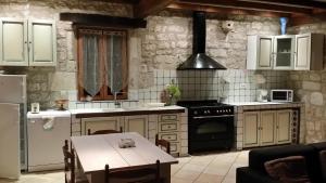 Maisons de vacances Les gites du Treil - 2 Grandes piscines privees- 9 chambres - 20 personnes : photos des chambres