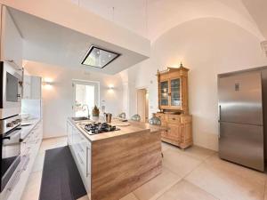 Historic Boutique House 1761 & Private SPA