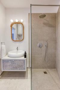 Family Home with Jacuzzi, 3BR Countryside in Dingli