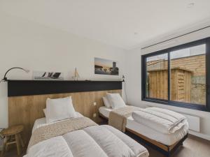 Maisons de vacances Jolie maison moderne - jacuzzi - terrasse pour 4 : photos des chambres