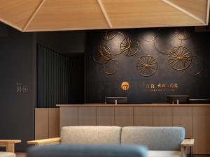 Onn Oomagarinohanabi