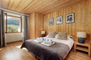Appartements Stylish 3-bed Apartment With Jacuzzi Central Mor : photos des chambres