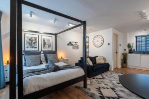 Ultra Modern Studio Apartment, in Central Exeter