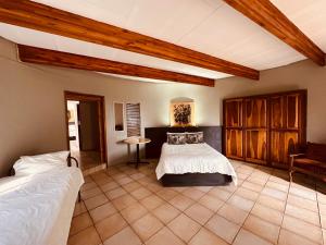 Lourenza Wild en Plaas Lodge
