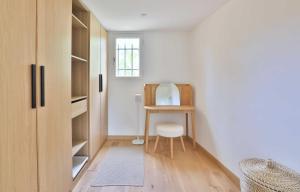 Sumptuous Villa facing the Bay of Canebiers