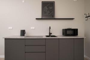 Elegancki Apartament Blisko Rzeki w Gdańsku by Noclegi Renters