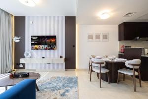 King Bed & Modern Comfort Studio in DIFC Downtown