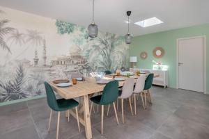 Maisons de vacances 850m de la mer - Maison 8 adultes et 4 enfants : photos des chambres