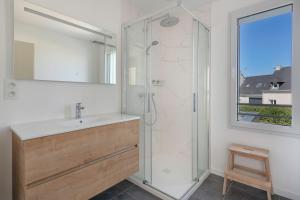 Maisons de vacances 850m de la mer - Maison 8 adultes et 4 enfants : photos des chambres