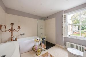 Elegant 2BR with Garden Btwn Chelsea & Pimlico