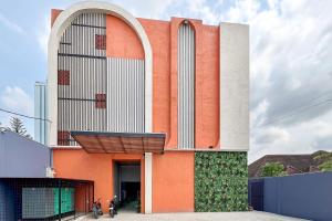 Sans Vibes Millennium Garden Medan