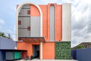 Sans Vibes Millennium Garden Medan