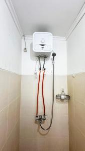 Perfect Escape Studio Daily Staycation Netflix & City View at Bale Hinggil Apartments