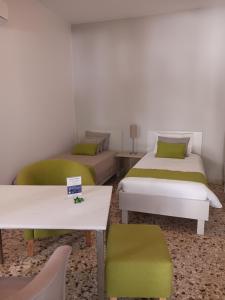 Theros & Trygos Boutique Houses - ATH Airport