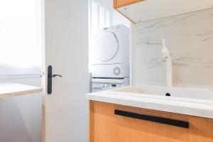 Spacious flat 5P - 3BDR with balcony Boulogne Billancourt