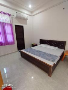 Anand Hotel INN