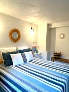 Villas Stunning Villa with Pool, Sea View & Petanque in Golfe Saint Tropez : photos des chambres