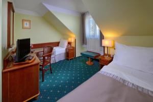 Standard Double or Twin Room room in Hotel Selsky Dvur - Bohemian Village Courtyard