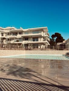 Appartements Appartement 2 pieces Residence avec Piscine : photos des chambres