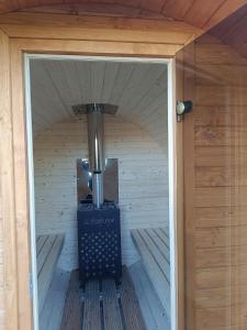 Trzy domki, nowe, sala bankietowa 82m2,