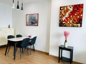 Vinhome Skylake Service Apartment - Mikage Housing